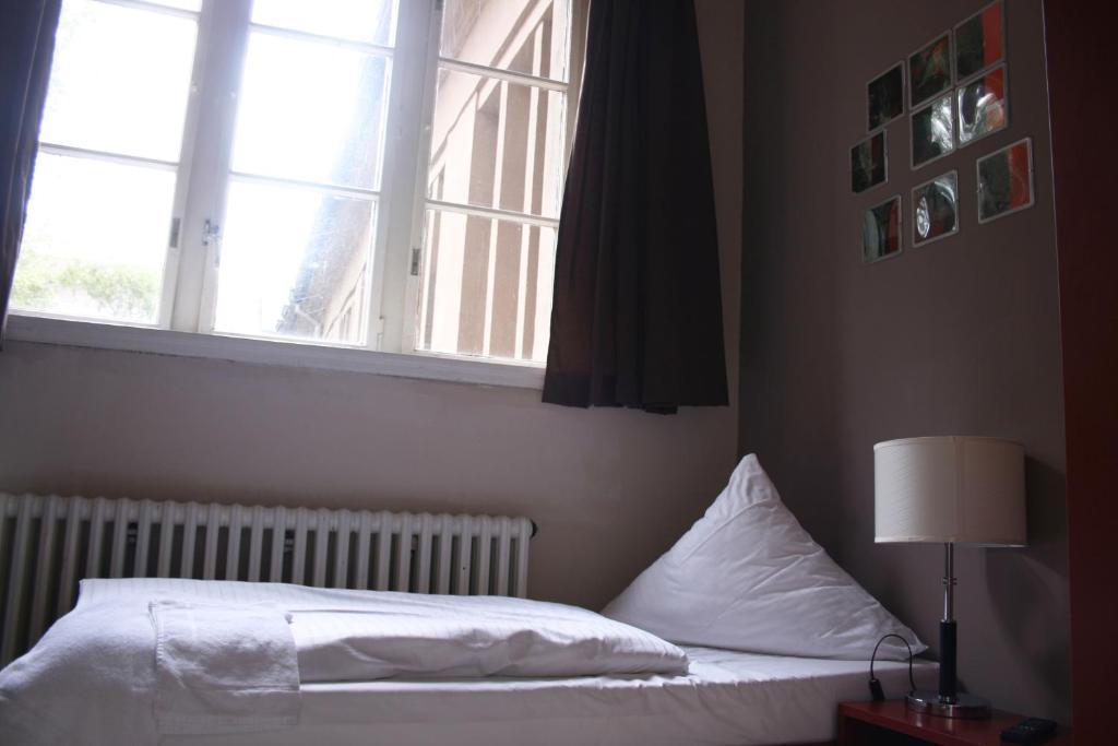 Und 3* Berlino