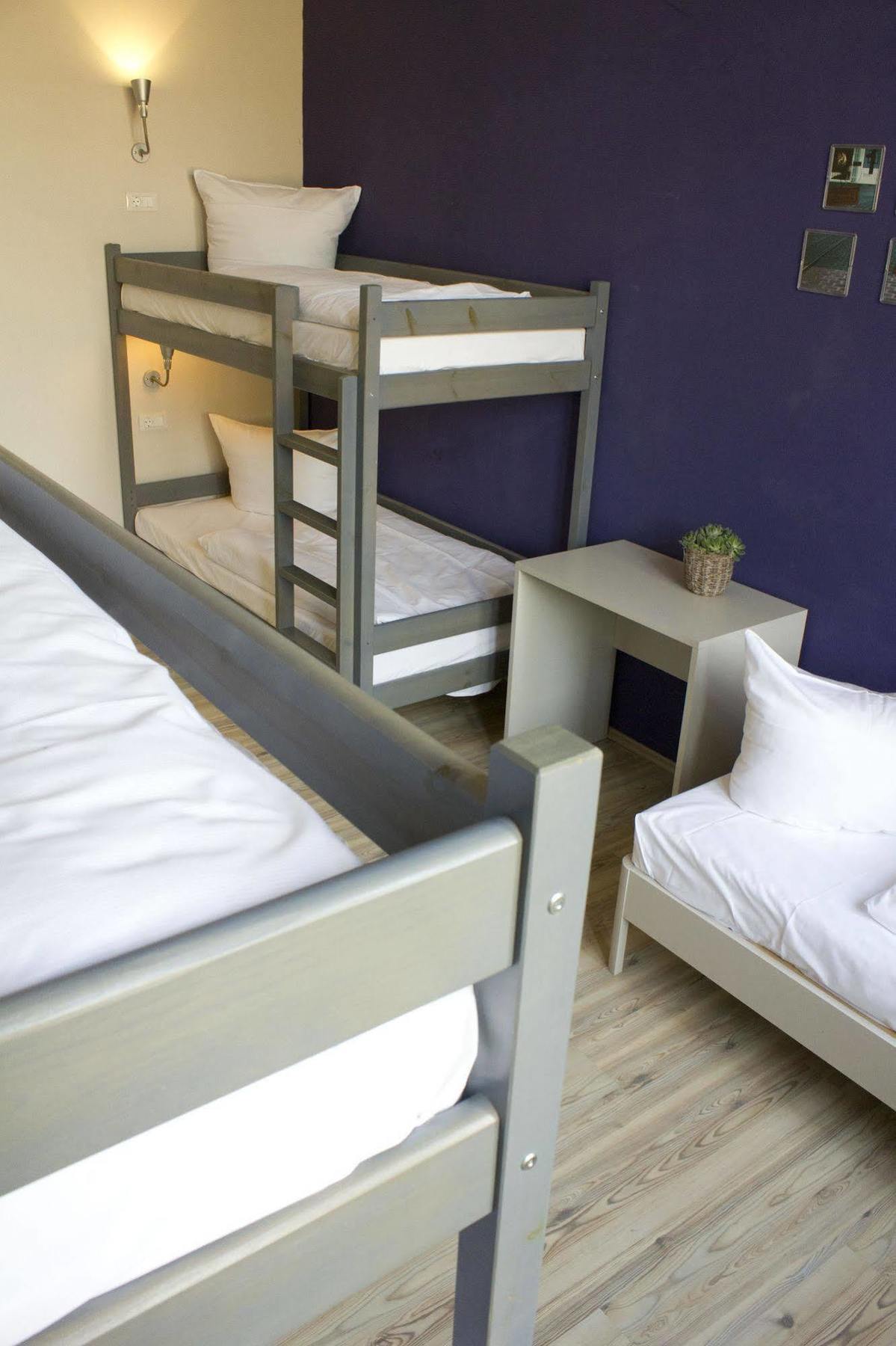 Und 3* Berlino